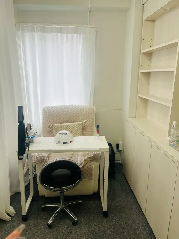 七音ネイルサロンの内観・外観1