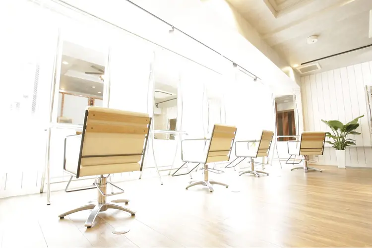 RecheRche【池袋】の内観・外観2