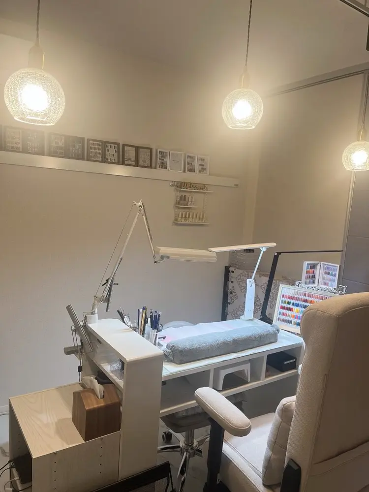 e.Nailの内観・外観2