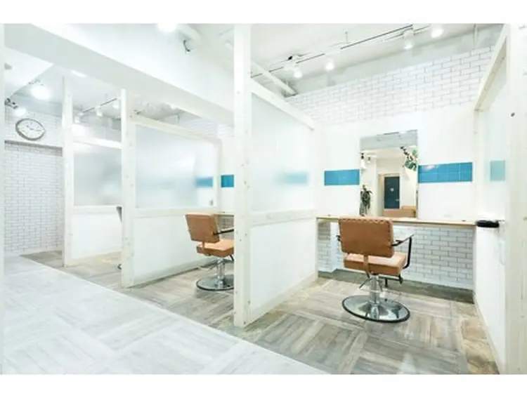 上野御徒町　ヘッドスパ&髪質改善専門店　relaspaの内観・外観3