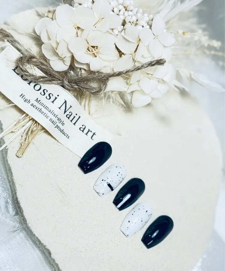 Nikoネイルサロン中野店の内観・外観3