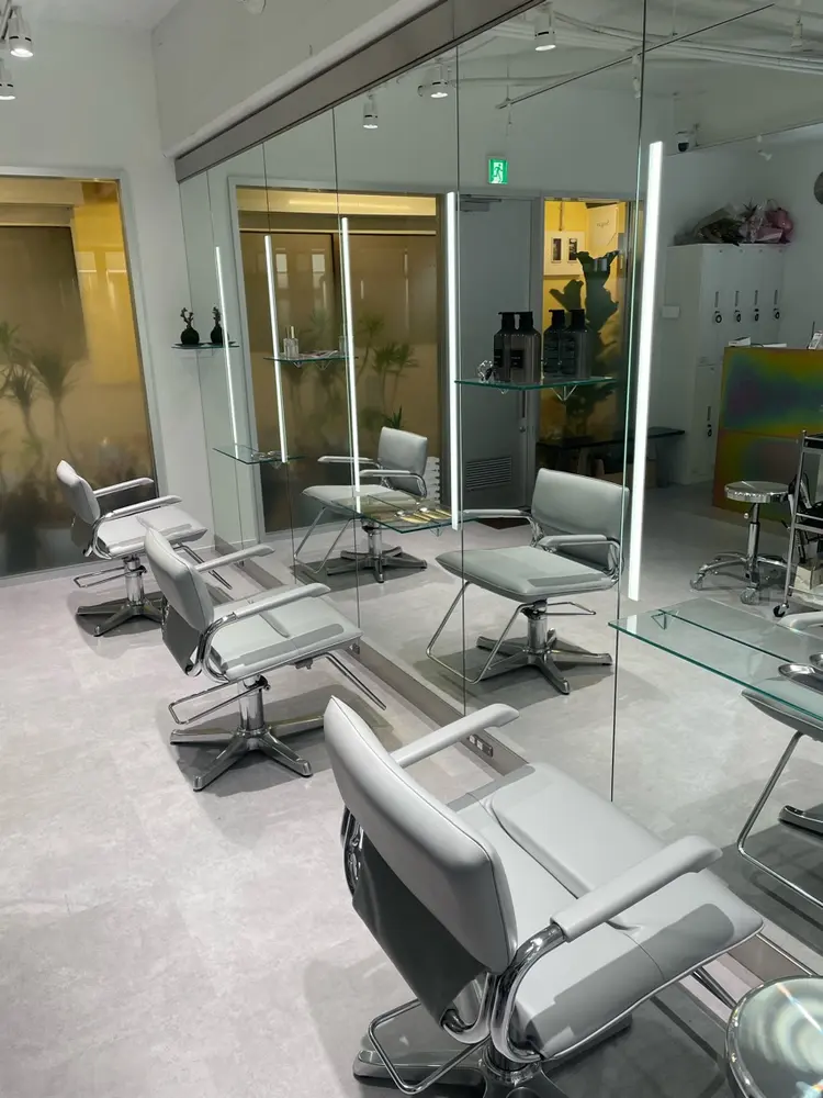 unique UMEDAの内観・外観1