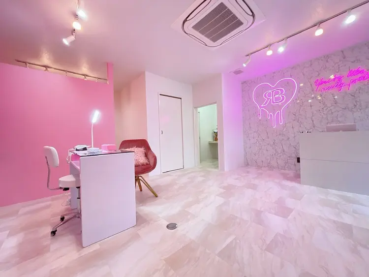 salon R&Bの内観・外観2