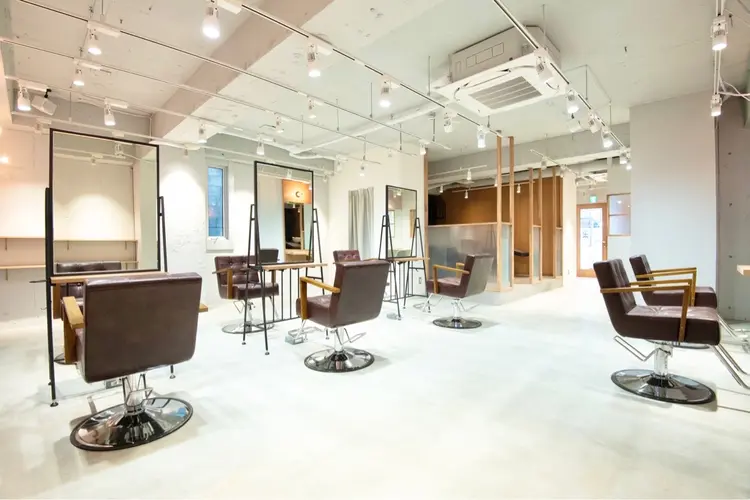 lamie by melt 吉祥寺 【ラミエ バイ メルト】の内観・外観3