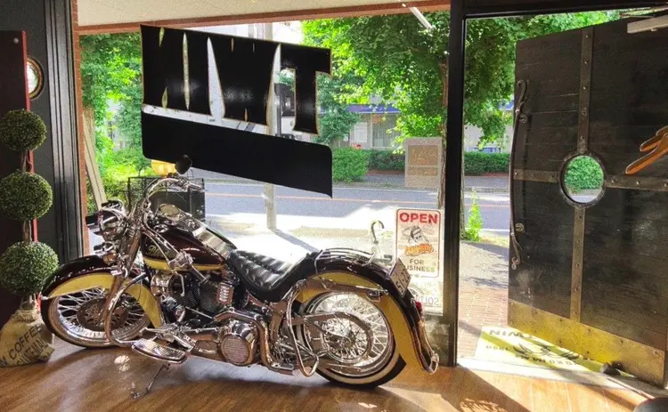 メンズツインの内観・外観1