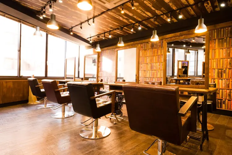 H/M Hair Home 　池袋2号店の内観・外観2