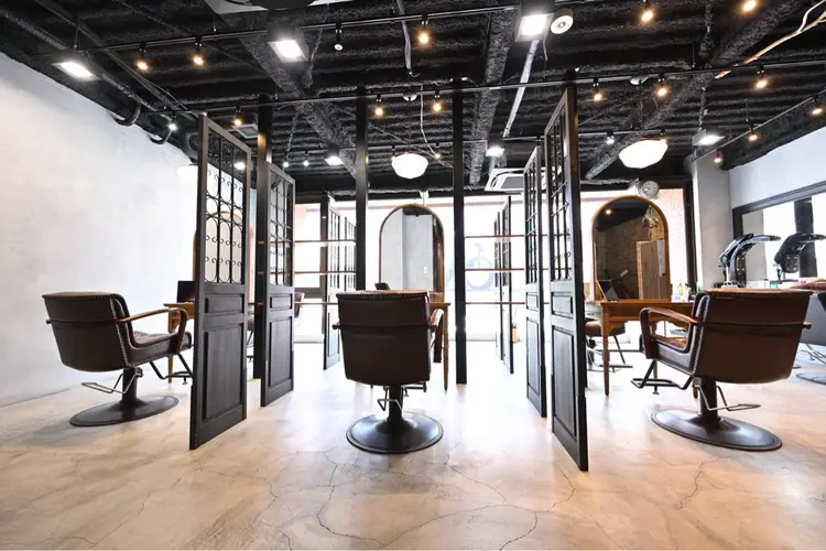 Levi hair salonの内観・外観2