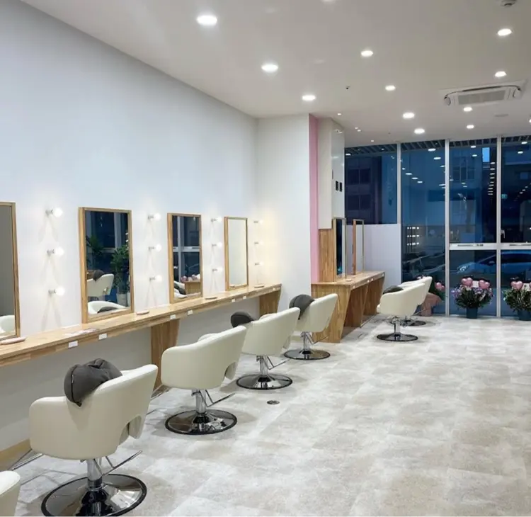 .5 by SOLEIL 豊橋駅前店 (ポイントファイブバイソレイユ)の内観・外観1