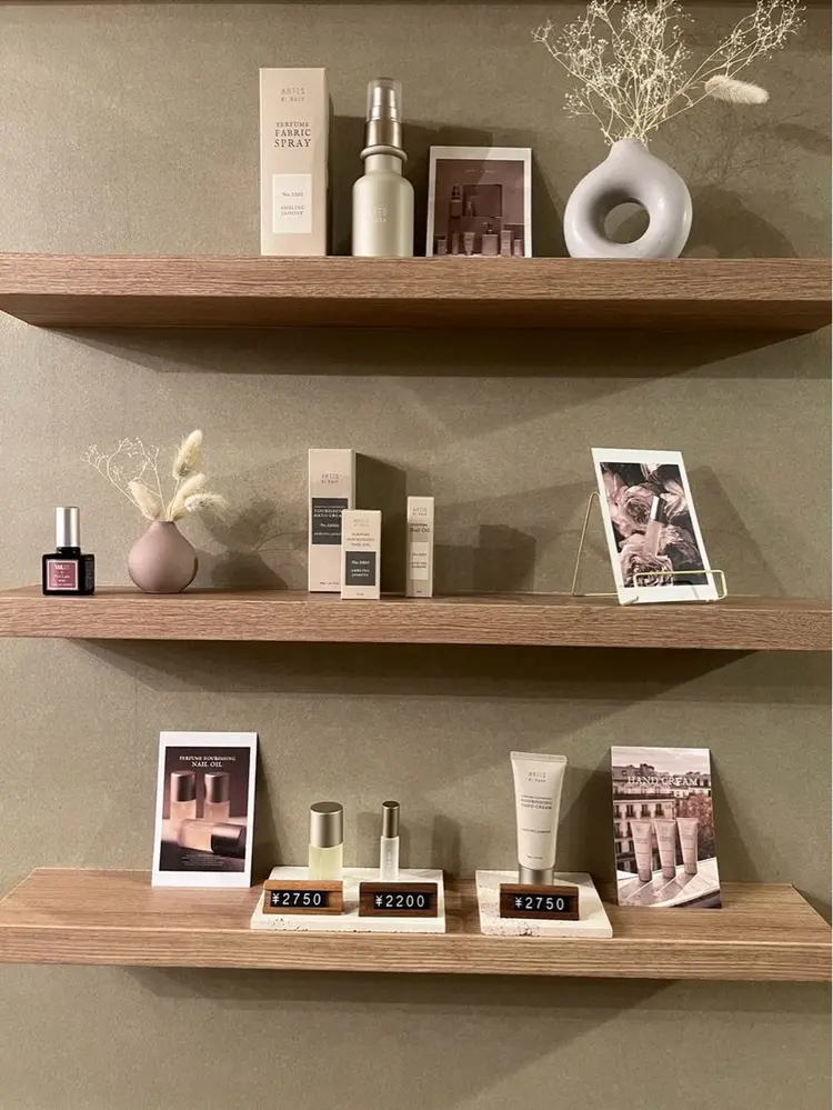 nail salon LILi third．の内観・外観3