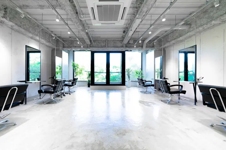 CHERIMの内観・外観2