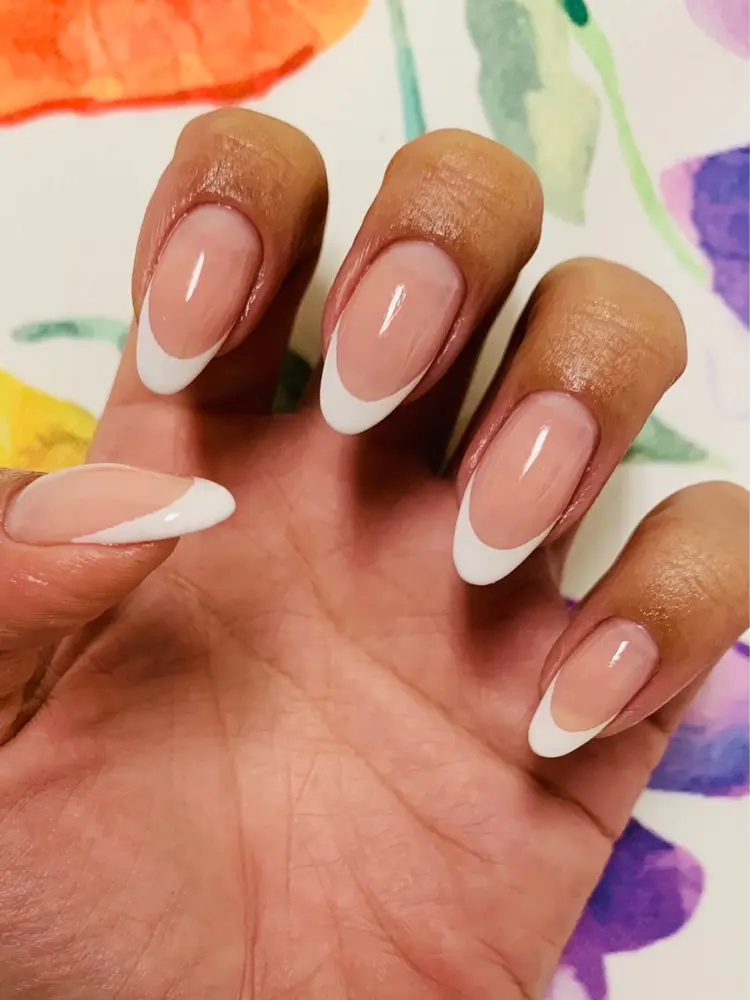 Nail&Eyelash Amour(アムール)の内観・外観1