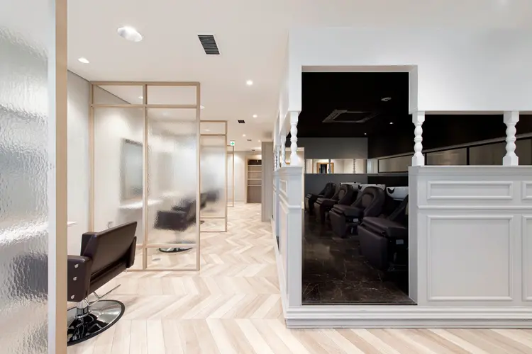 TriumpH 天王寺店　ミルボン Aujua認定サロン【トライアンフ】の内観・外観2