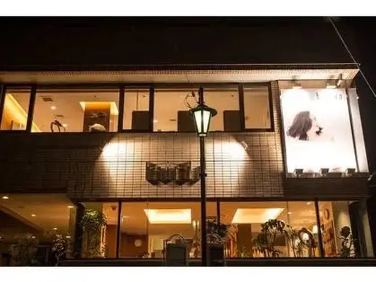 ヘアドゥ西千葉店の内観・外観1