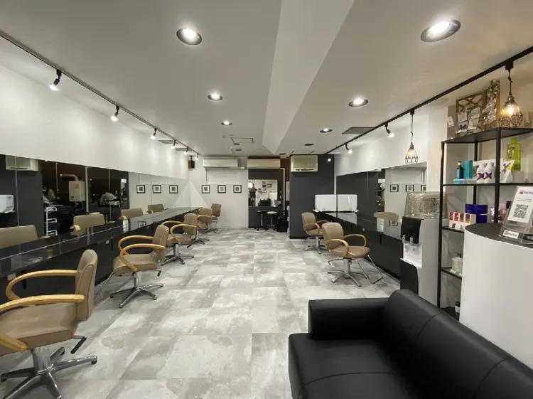 Total Beauty CREAMの内観・外観1