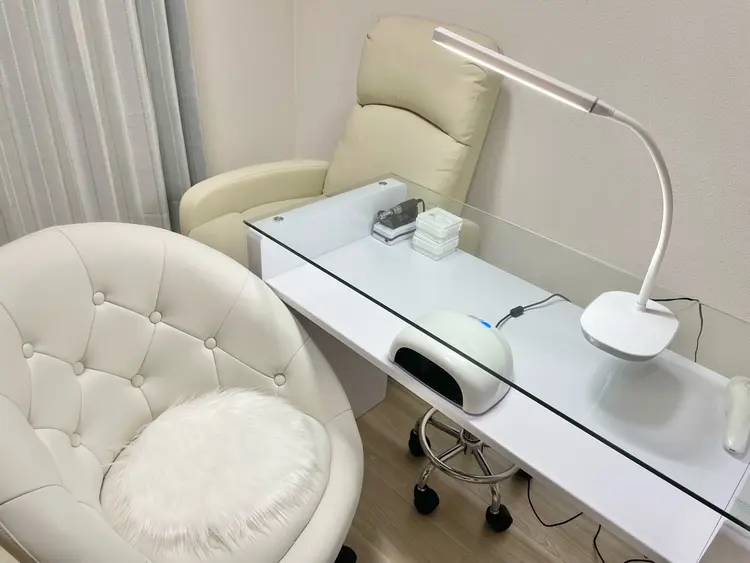 Rnail.の内観・外観1