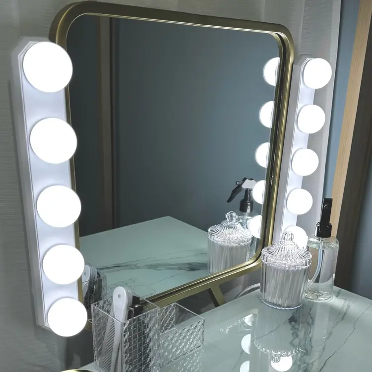 毛穴専門サロン　RaicA BluE 【ライカブルー】の内観・外観3