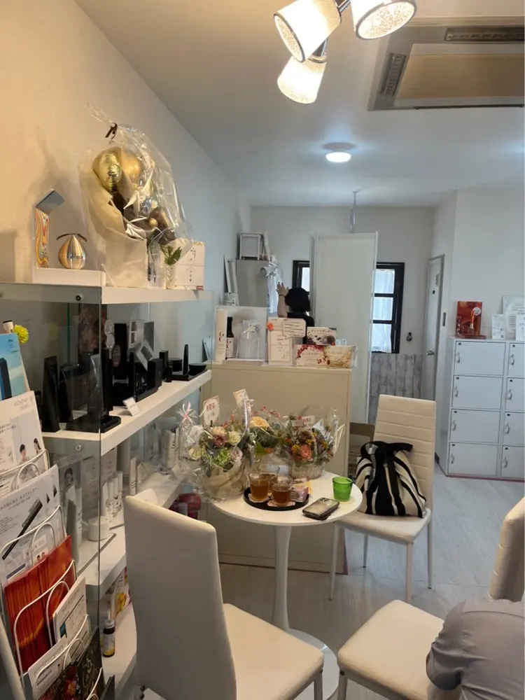 POLA 放出の内観・外観2