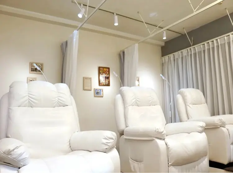 MEN’S EYEBROW SALON by KUROT 天神大名の内観・外観1