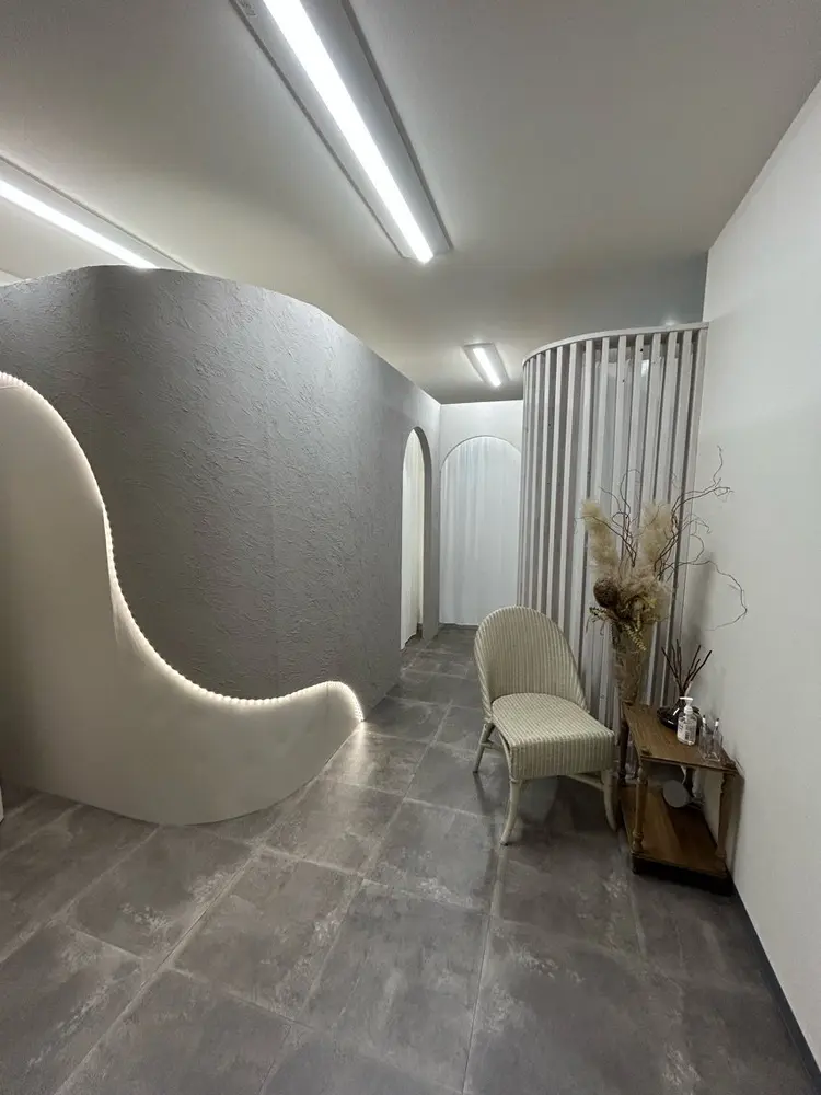 眉毛とまつ毛パーマの専門店　ロレインブロウ　熊谷店の内観・外観1