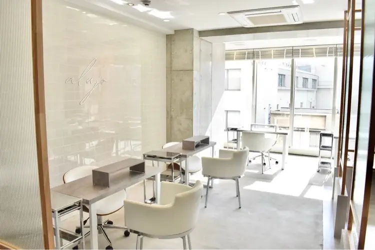 【パラジェル登録サロン】NAIL SALON alujo アルージョの内観・外観1