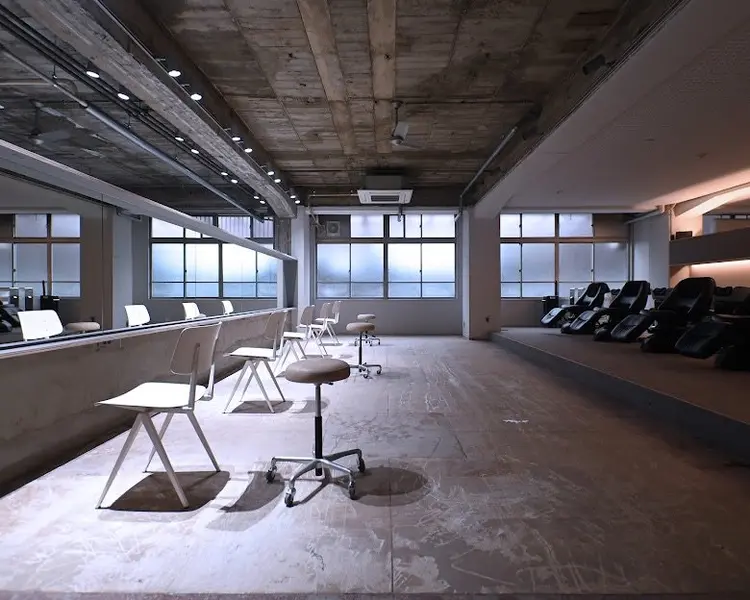 hypericumの内観・外観2