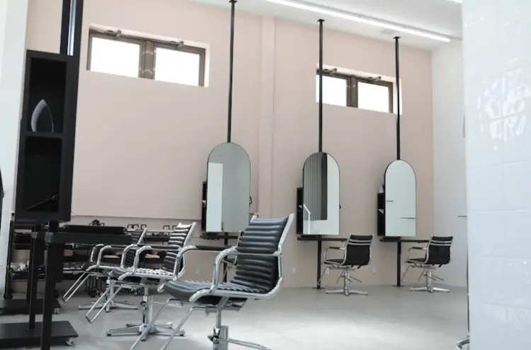 AIMANTの内観・外観3