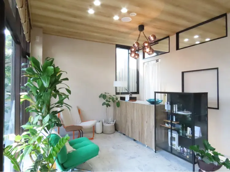 コンディショニングサロンRootsの内観・外観1