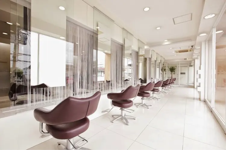 Happiness 大和西大寺店の内観・外観1