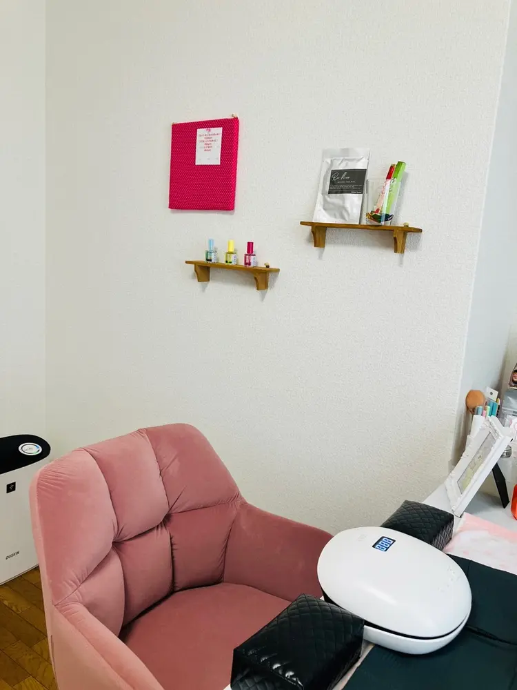 nail salon  MoMoの内観・外観1