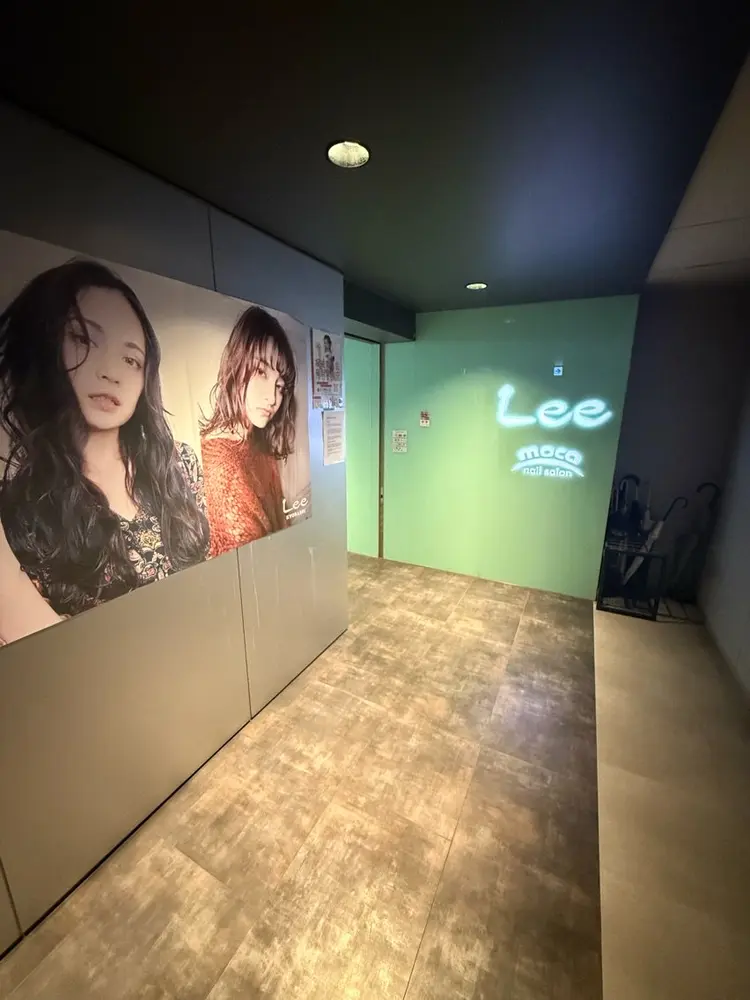 Lee京橋店の内観・外観2