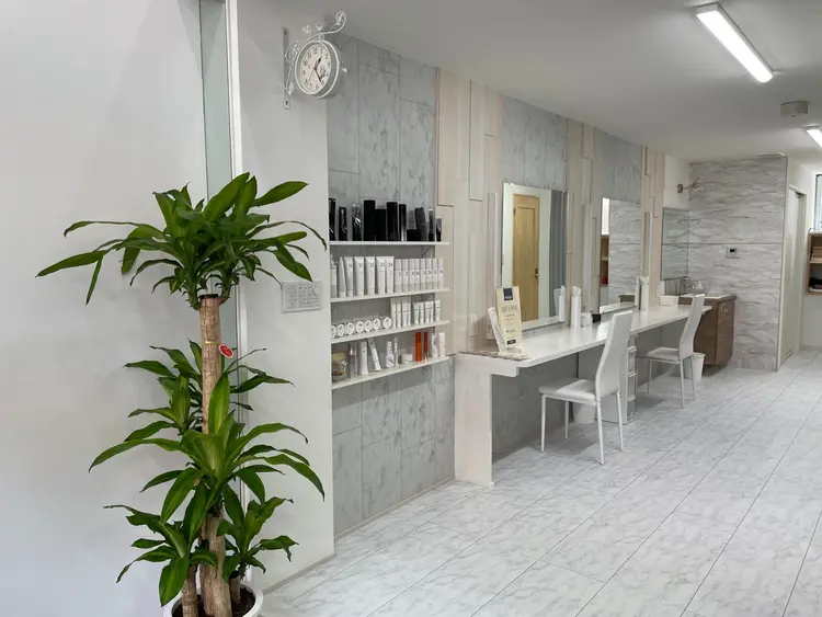 POLA中込駅前店の内観・外観1