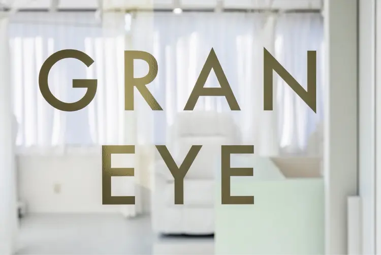 GRAN EYE 船橋北口店の内観・外観1