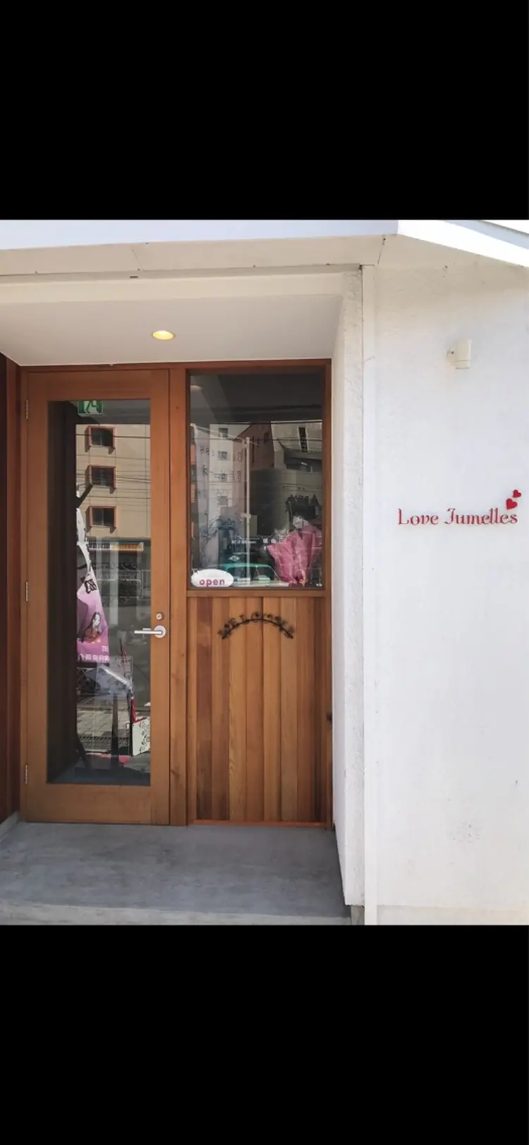 ラブジュメルの内観・外観1