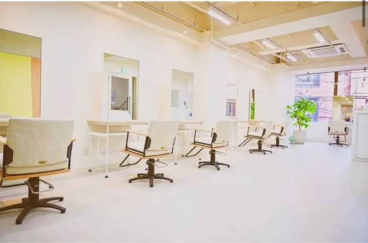 Lampの内観・外観1