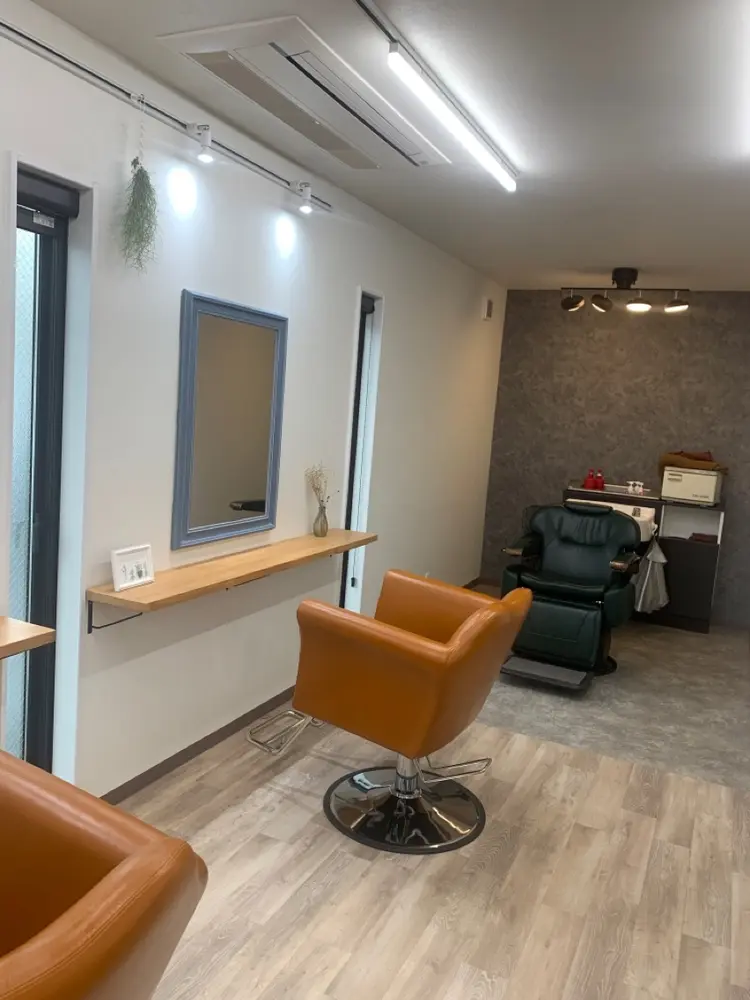 ヘアーサロンfukazawaの内観・外観1