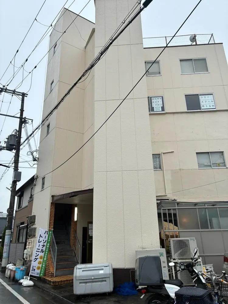 ate eyelash三国ヶ丘店の内観・外観2