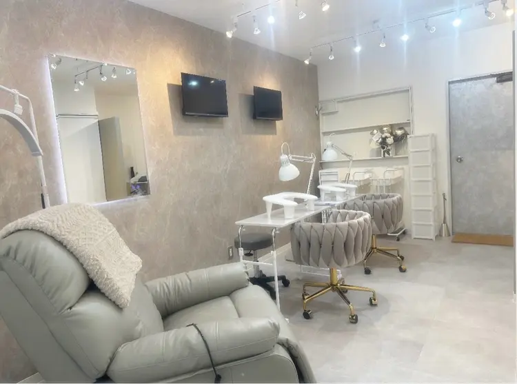 nail salon Miraの内観・外観2