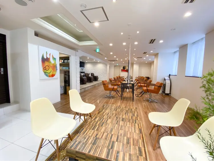 CITYの内観・外観2