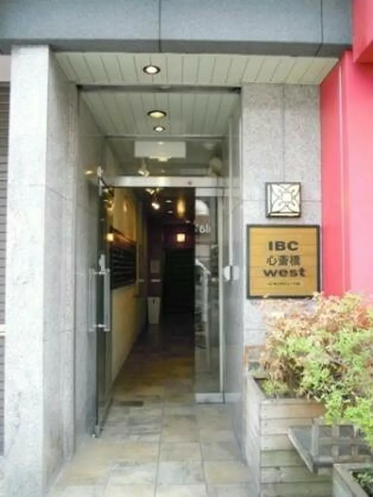 脱毛サロンadone Feliceの内観・外観3