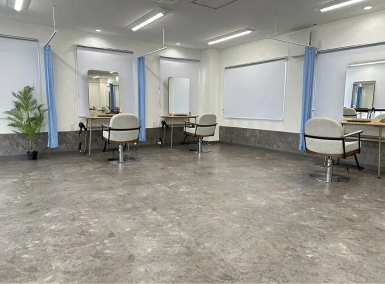 TELA HAIR 東金店の内観・外観1