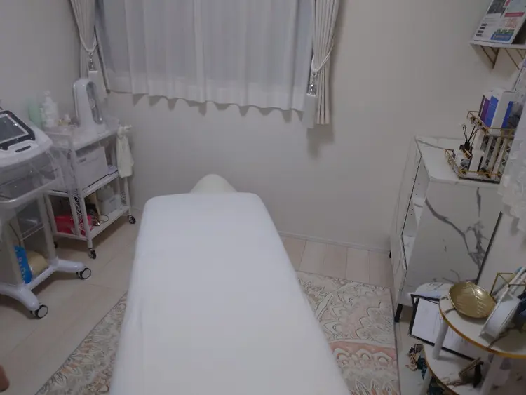 BlueStellar beautysalonの内観・外観2