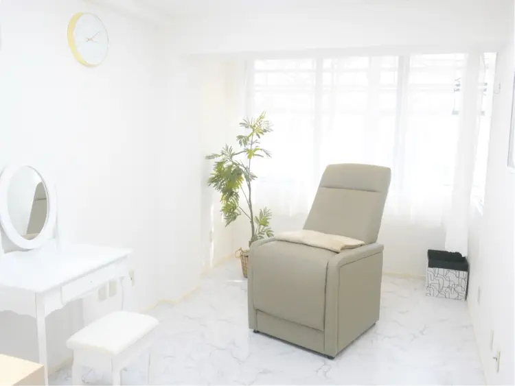 Emiy Beauty Lushの内観・外観1