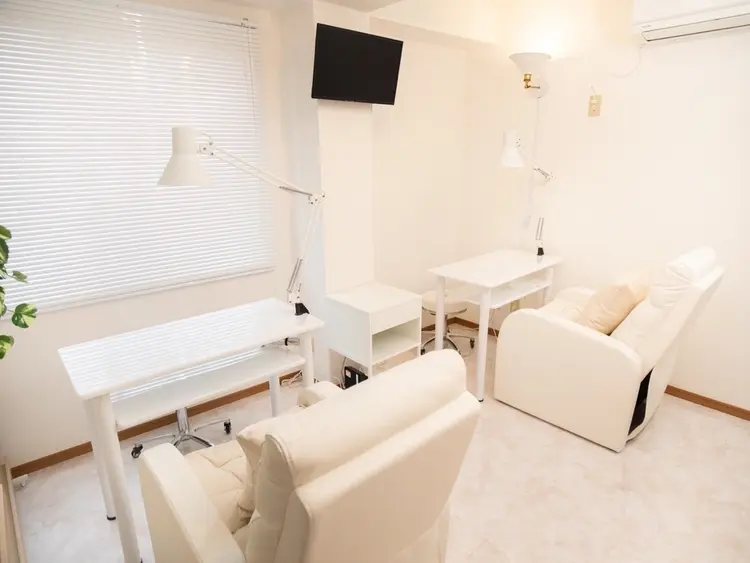 nail salon  ViViAの内観・外観1