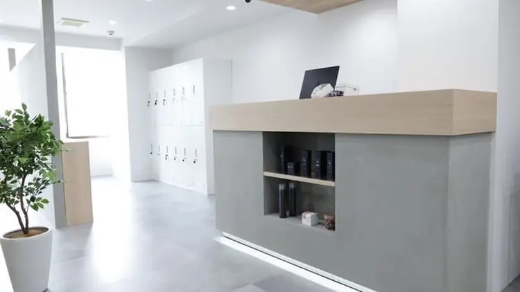 cast 三宮の内観・外観1