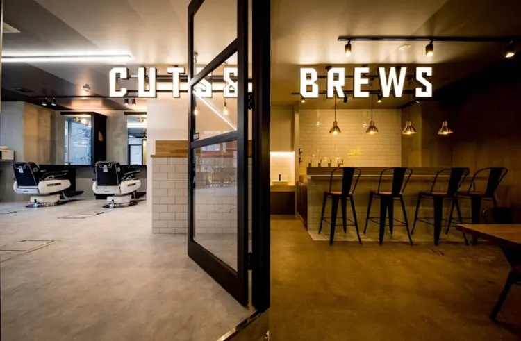 FRANK'S BARBER日比谷店の内観・外観2