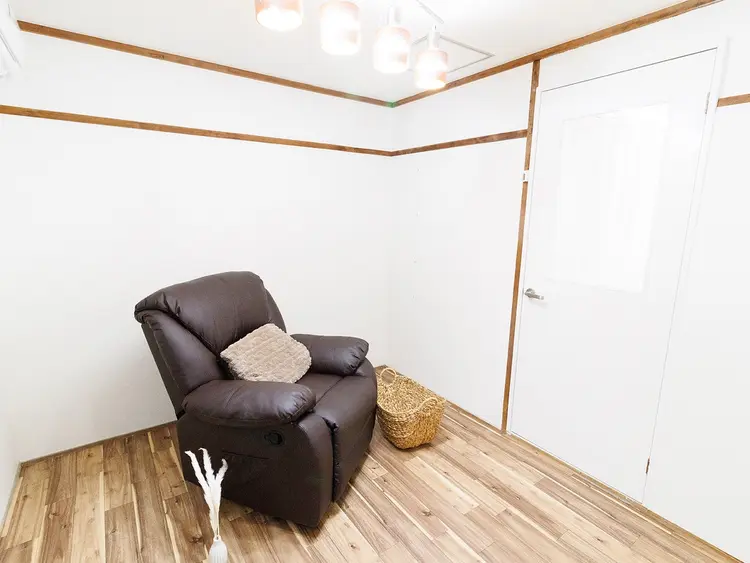 eyelash  salon fまつエク・まつげパーマ【フランク】の内観・外観1