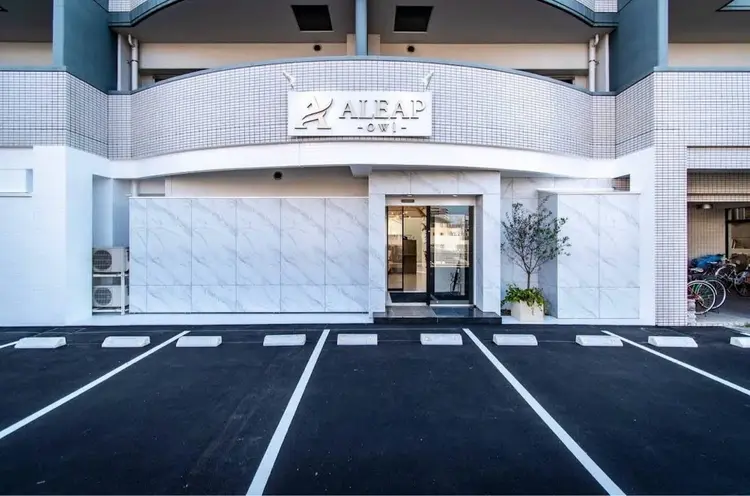 ALEAP owlの内観・外観1