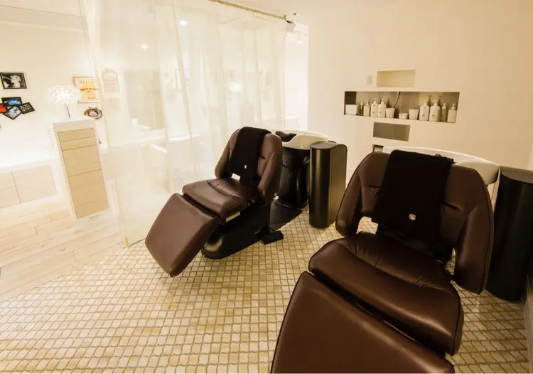 hair salon Oeufの内観・外観2