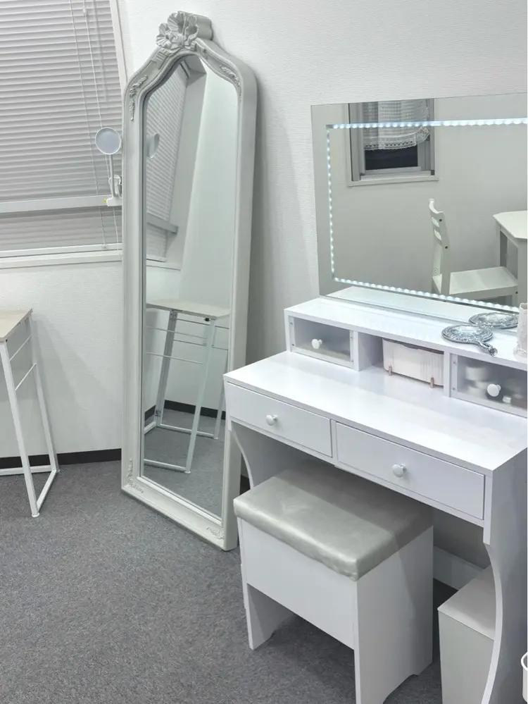 DouxReveの内観・外観1