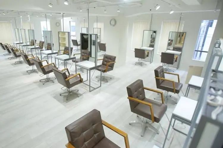 Hair mission【ヘアーミッション】心斎橋の内観・外観2